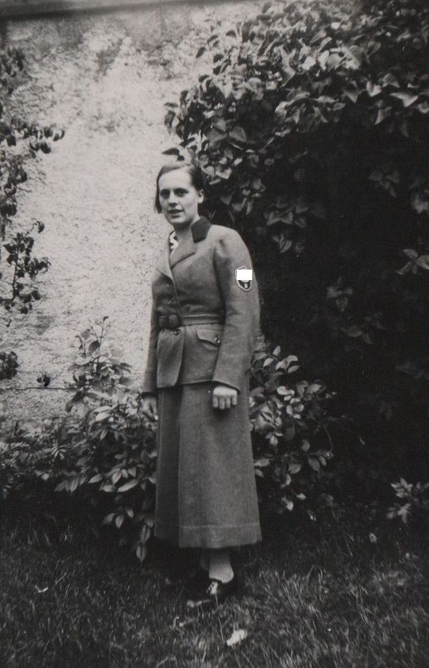 13-101_Waxweiler_1937_v.jpg