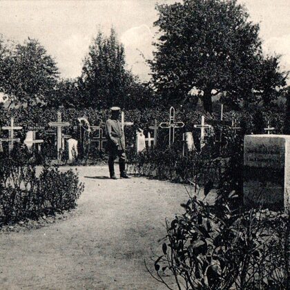 Heldenfriedhof Noyon 1915