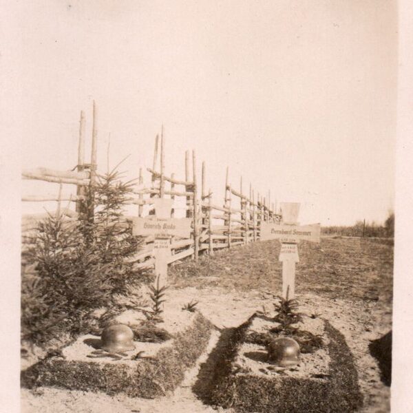 Soldatengräber Hinrich Kuls und Bernd Sommer