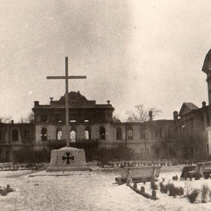 Unbekannter Heldenfriedhof.jpg