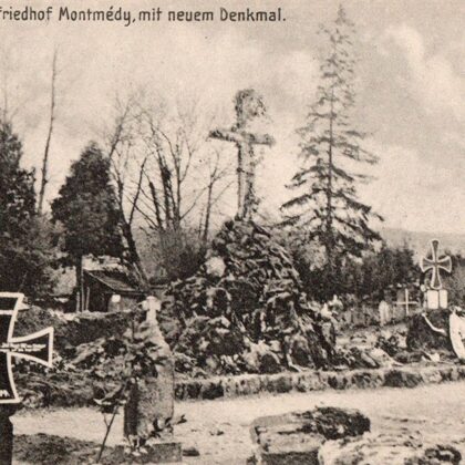 mini-Massengrab-Friedhof Montmedy, mit neuem Denkmal 1915