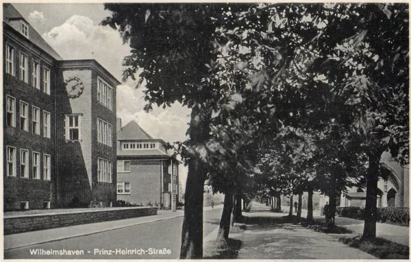 Prinz-Heinrich-Straße 1943