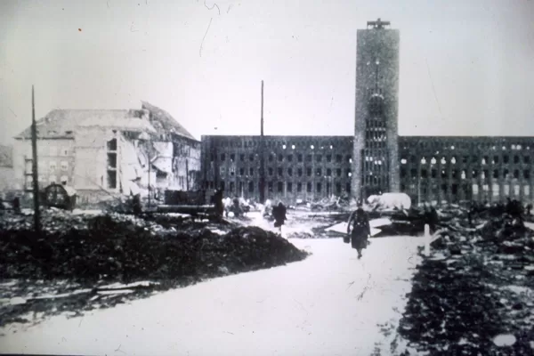 Zerstörtes Rathaus