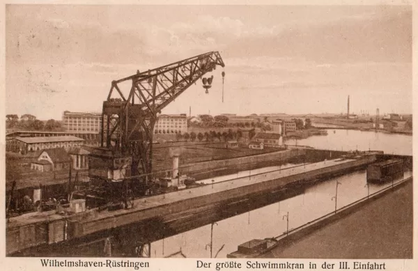 Der größte Schwimmkran in der III. Einfahrt 1930