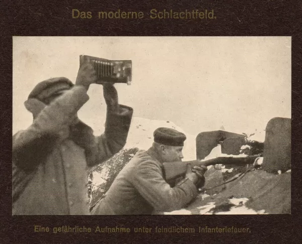 Eine gefährliche Aufnahme unter feindlichem Infantriefeuer