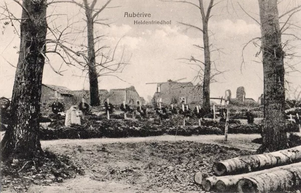 Heldenfriedhof Auberive