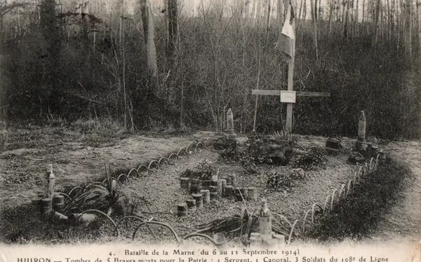 Heldengräber Hiuron 1914
