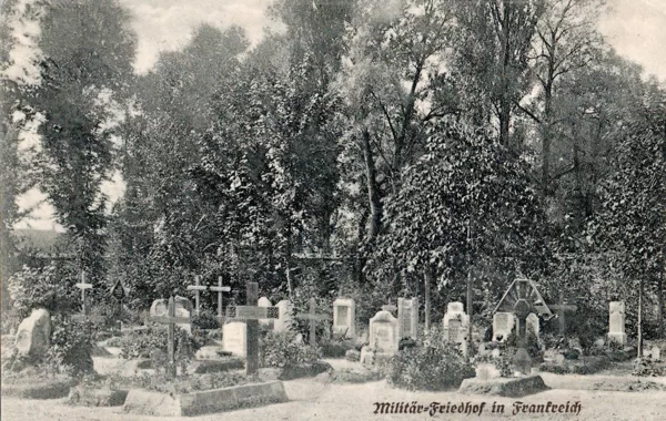 Militärfriedhof in Frankreich 1916 