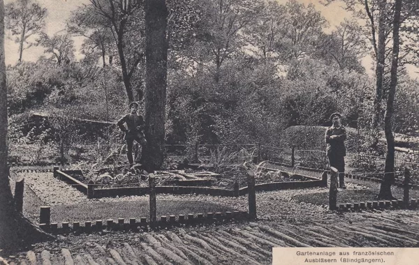Gartenanlage aus franzöisischen Blindgängern 1915