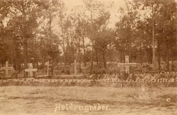 unbekannter Heldenfriedhof