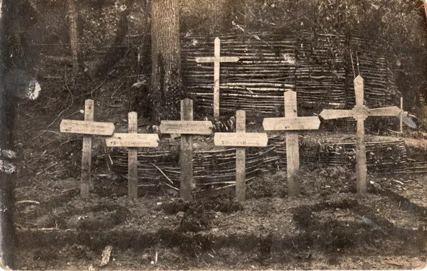 unbekannter Heldenfriedhof